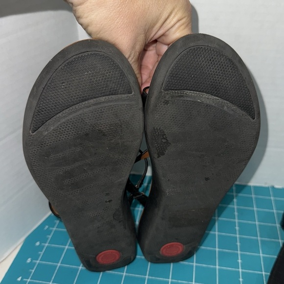 FitFlop Set of 3 Stylish Sandals 2  Black & 1 Grey Sparkle 2 Thong 1Slide Size 8 - Picture 10 of 12